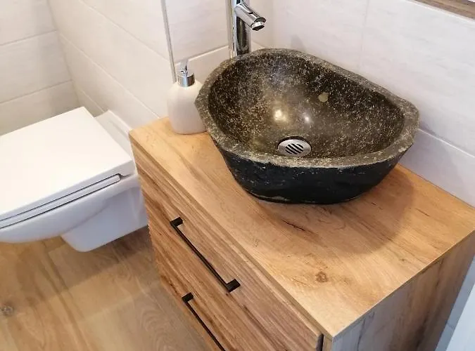 Bergliebe * بيشلباخ